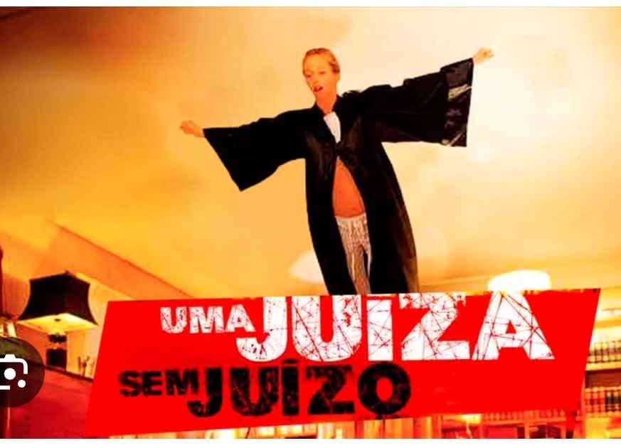 Capa da análise Uma juíza sem juizo, sobre tragicomédia